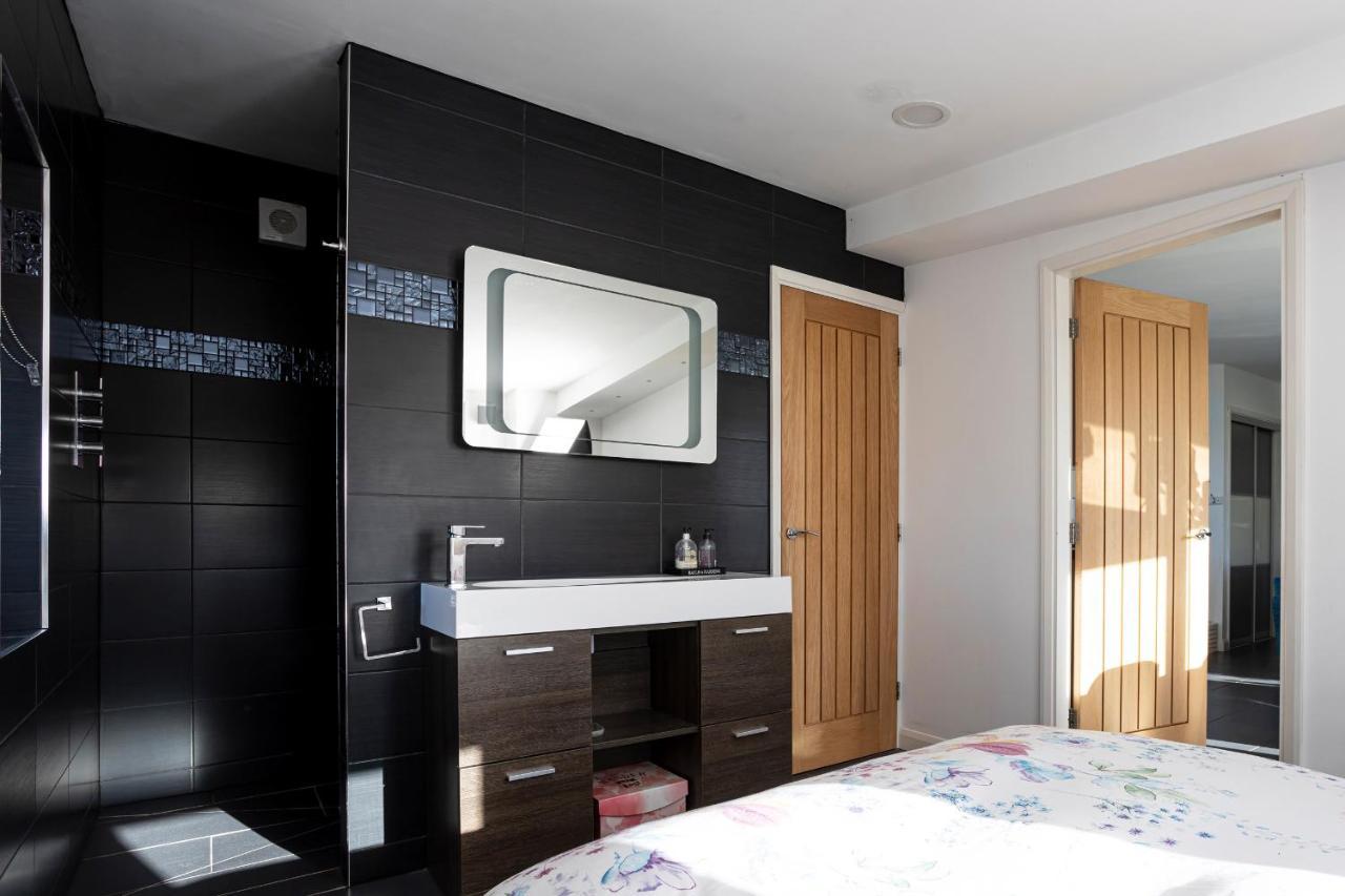 Finest Retreats - The Lighthouse Hide Villa Rampside Eksteriør bilde